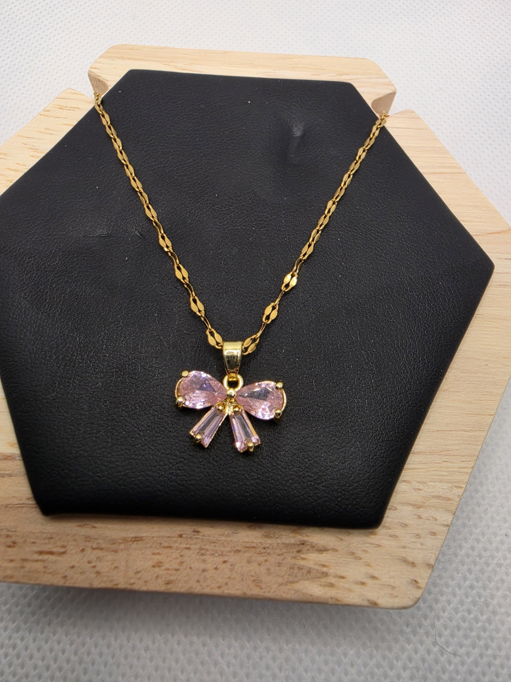 Gold Plated Pink Color Bow Pendant Necklace. New.